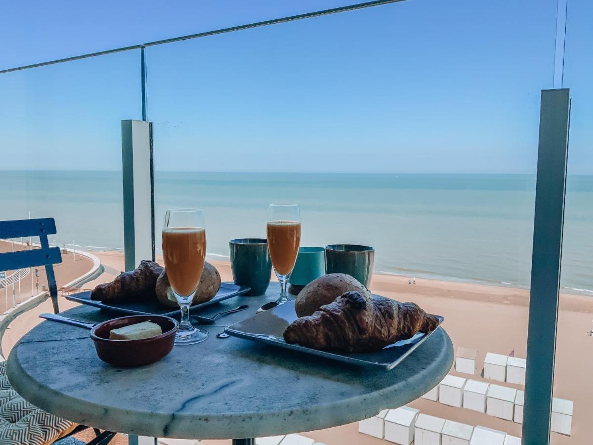 Genieten Van De Vlaamse Kust Met Prachtig Zeezicht Де Хаан Екстериор снимка